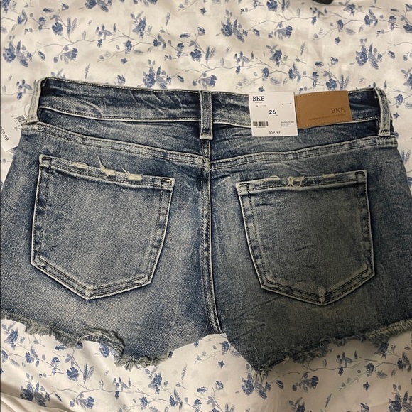 NWT women’s BKE Stella stretch low rise distressed jeans exclusive buckle $69.99 - Picture 9 of 12